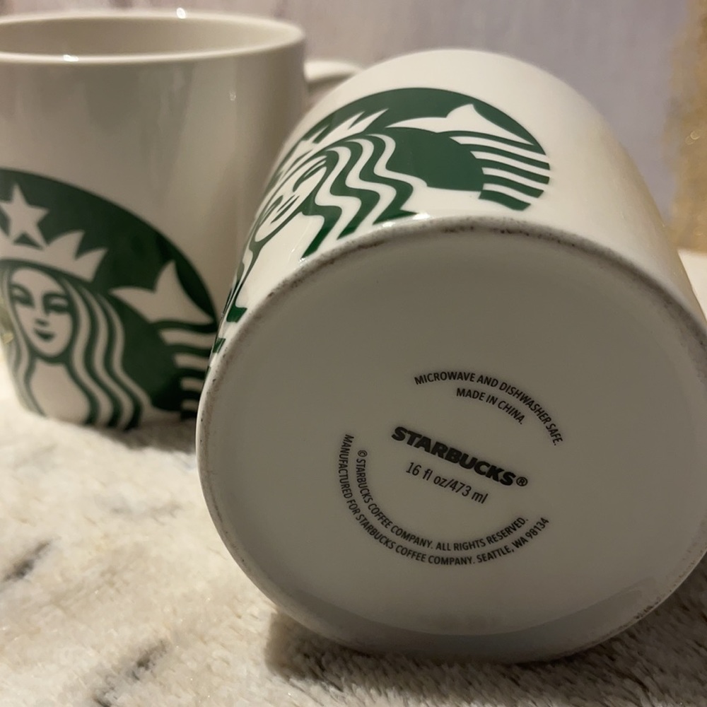 Set of 3 beautiful Starbucks 16 fl oz mugs 🎁😍💕 - Picture 3 of 5